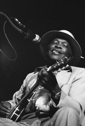 Archivo:John Lee Hooker two