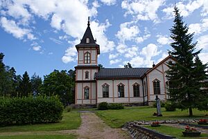 Archivo:Keitele kirkko 13