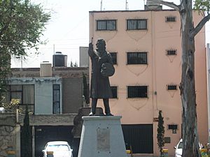 Archivo:Monumento a Jose Maria Velasco