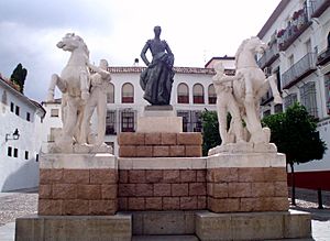 Archivo:Monumento a Manolete de la ciudad de Córdoba (España)