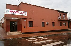 Archivo:Palacio Municipal de Piribebuy