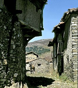 Peñalba de la Sierra 1974 07.jpg