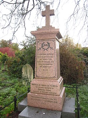 Archivo:Rosas memorial