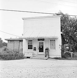 Title- (Missouri Pacific, U.S. Post Office at Von Ormy, Texas) (18231696392).jpg