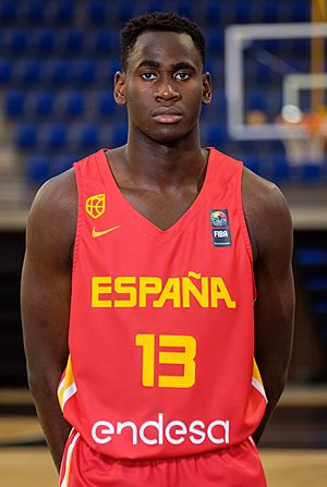 Archivo:Usman Garuba (cropped)