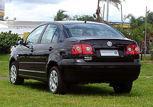 Archivo:VW Polo Sedan