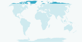 Mapamundi con el círculo polar ártico marcado en azul