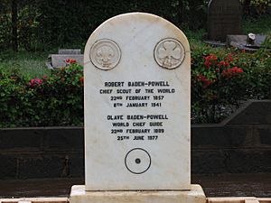 Archivo:Baden Powell grave2