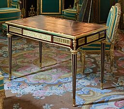 Bureau Marie-Antoinette Riesener Versailles