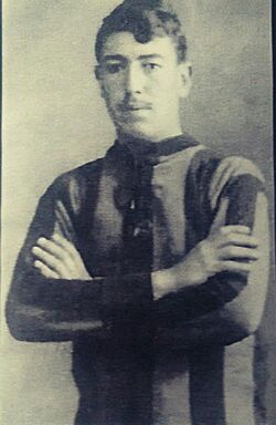 Archivo:Camiseta del Club Almirante Brown de 1912