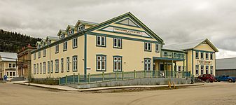 Escuela de artes visuales, Dawson City, Yukón, Canadá, 2017-08-27, DD 26