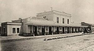 Archivo:Estación Merlo