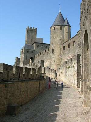Archivo:France cite de carcassonne porte de l aude