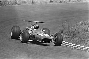 Archivo:Ickx at 1968 Dutch Grand Prix (3)