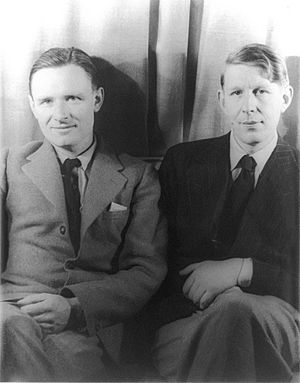 Archivo:Isherwood and Auden by Carl van Vechten, 1939