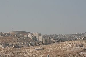 Archivo:Israeli West Bank barrier in Jerusalem3