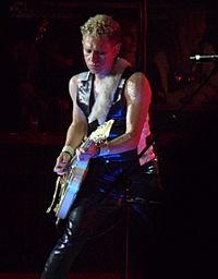 Martin Gore 2009 London cropped.jpg