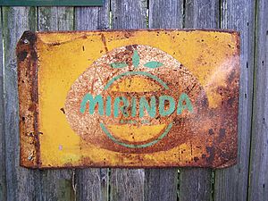 Archivo:Mirinda Orange Drink Sign