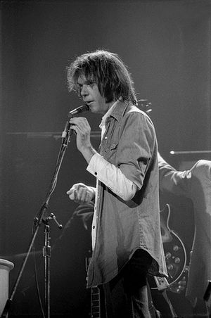 Archivo:Neil Young in Austin, 1976