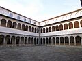 Olot - Claustro de antiguo Convento del Carme 3