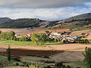 Archivo:PANORAMICA DESDE EL FRENTE DE SOLANAS DE VALDELUCIO