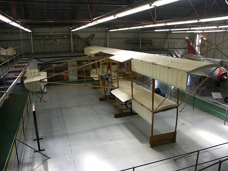 Patterson No2 Biplane-Replica-001