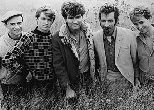 Split Enz "Time and Tide" (1982 A&M publicity photo).jpg