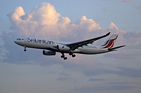 SriLankan Airlines Airbus A330-343 4R-ALL (30277203493).jpg