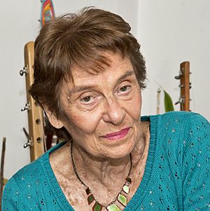Violeta Hemsy de Gainza - pianist 01a.jpg