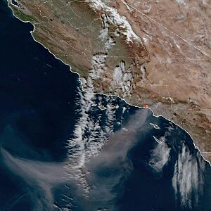 Archivo:20250082151 GOES18-ABI-psw-GEOCOLOR+FireTemperature-2400x2400