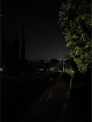 Archivo:A neighborhood under a public safety power shutoff