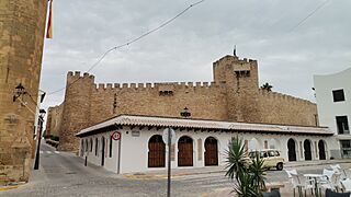 Castillo Lopera.jpg
