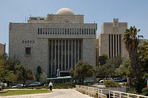 Archivo:Jerusalem Great Synagogue05