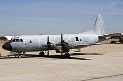 Archivo:Lockheed P-3A Orion - Chris Lofting
