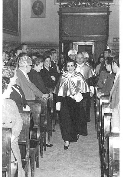 Lourdes Díaz-Trechuelo