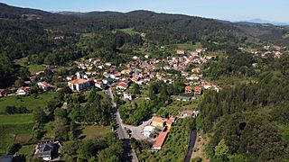 Novales, Alfoz Lloredo.jpg