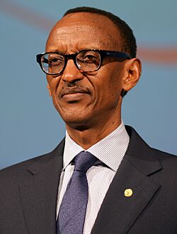 Archivo:Paul Kagame 2014