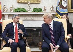 Archivo:President Trump Meets with the President of Paraguay (49227573443)