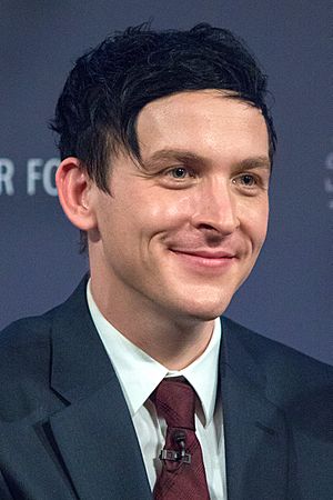 Archivo:Robin Lord Taylor at NY PaleyFest 2014 for Gotham
