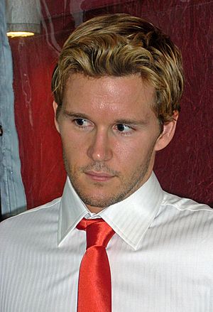 Archivo:Ryan Kwanten