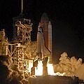 STS-116 Launch (KSC-06PD-2750) cropped