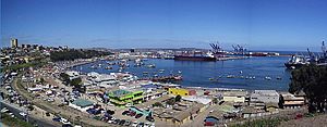 Archivo:San Antonio Port (Chile)