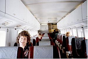 Archivo:Short SD360 cabin interior