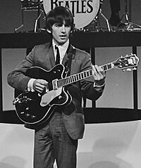 Archivo:Televisie-optreden van The Beatles in Treslong te Hillegom vlnr. Paul McCartney, Bestanddeelnr 916-5105 (cropped)