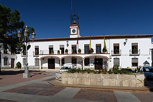 Archivo:Villarrubia de Santiago, Ayuntamiento