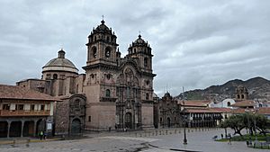 Archivo:Altstadt Cusco Peru 66