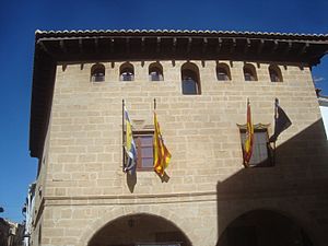 Archivo:Ayuntamiento de Torrecilla de Alcañiz