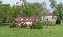 Barnes, Kansas welcome sign and kingpost bridge 1.JPG
