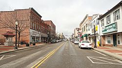 Downtown Salem, Ohio.jpg