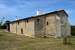 Archivo:Ermita de Santigo de Lóquiz